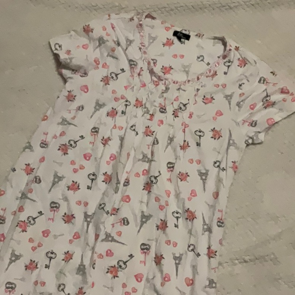 Aria Collection Nightgown ~ SIZE SMALL